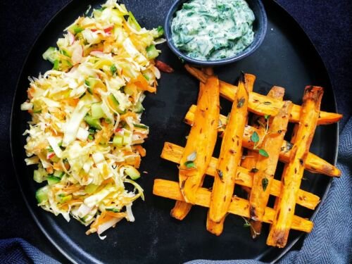 orkaiteje-keptos-batatu-lazdeles