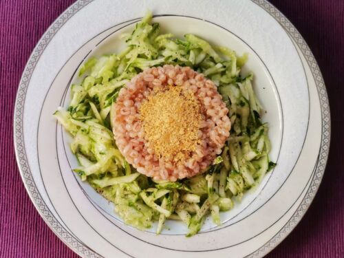 pelta-kvieciu-kruopos-su-tarkuotu-agurku-ir-mieliu-dribsniais