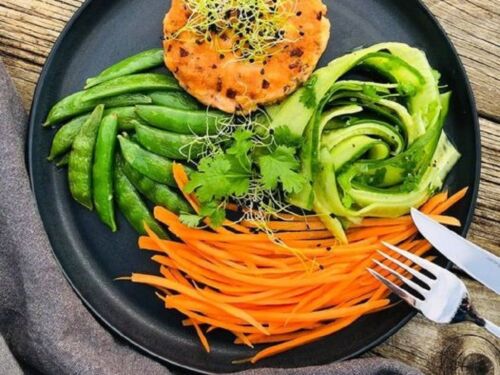 asisos-kepsneliai-su-darzovemis