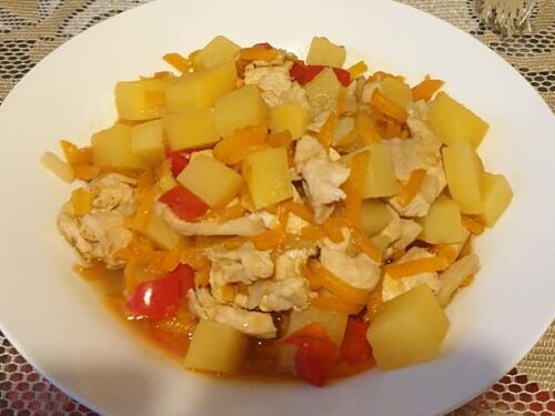 vistienos-troskinys-su-morkomis-ir-ropemis