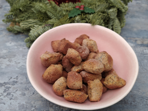 traskus-pilno-grudo-miltu-kuciukai-su-ruduoju-cukrumi_