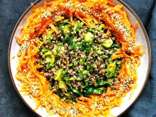 grikiai-su-troskintais-briuselio-kopustais