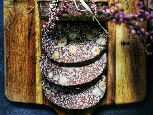 aviziniu-dribsniu-ir-riesutu-tinginys-be-kondensuoto-pieno