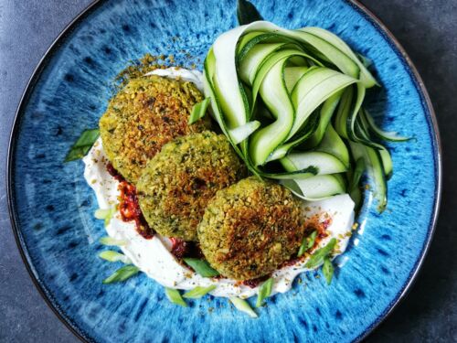 Avinzirniu-kepsneliai-su-svieziomis-kalendromis