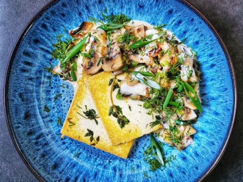 tofu-keptas-suris-su-pievagrubiu-padazu