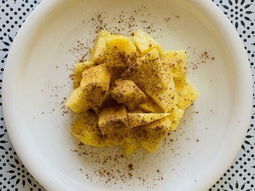 Desertas-ananasas-gardintas-cinamonu