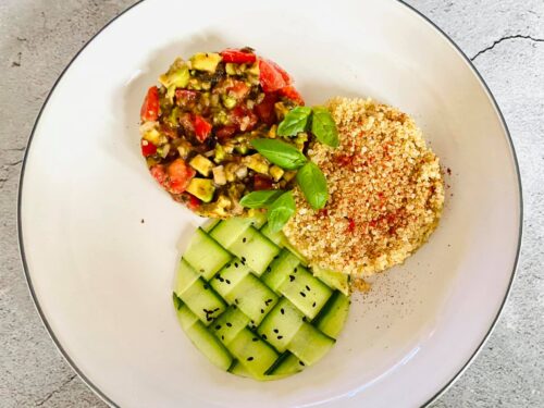 Bolivine-balanda-su-avokado-salsa