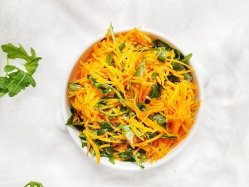 Muskatinio-moliugo-ir-morku-salotos