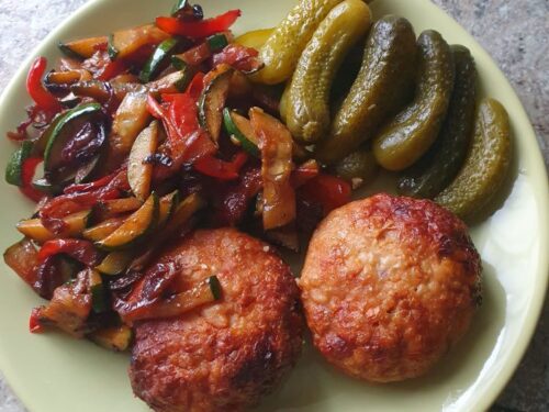 Kalakutienos-maltinukai-su-morkomis