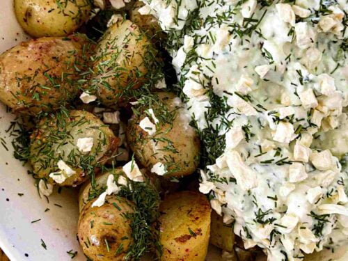 Neluptos-bulvytes-su-varske-jogurtu-ir-tarkuotu-agurku