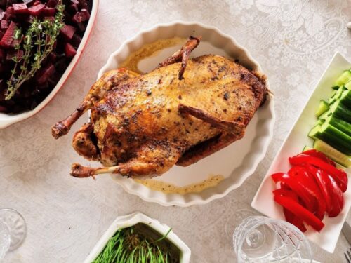 Orkaiteje-kepta-antis-idaryta-raugintais-kopustais