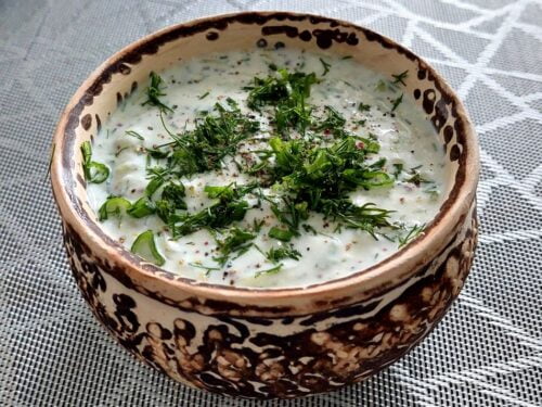 Salta-agurkine-sriuba-su-rugpieniu