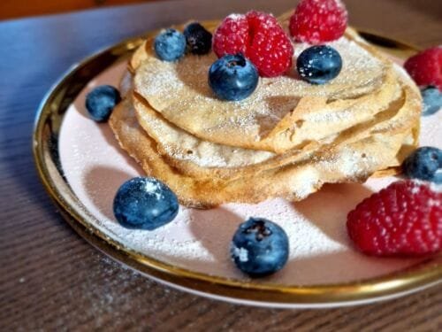 baltyminiai-blynai-kepti-karsto-oro-gruzdintuveje