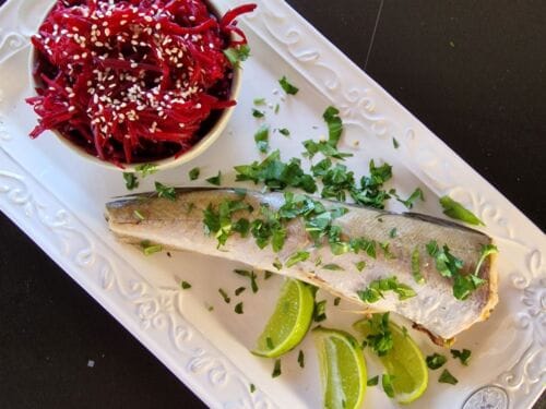 juros-lydeka-su-laimu-ir-kalendra