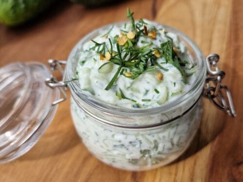 graikiskas-tzatziki-caciki-padazas_vaida-kurpiene_202505