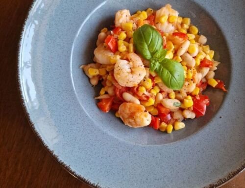 Krevečių ir daržovių troškinys – hormonų pusiausvyrai ir sotumui