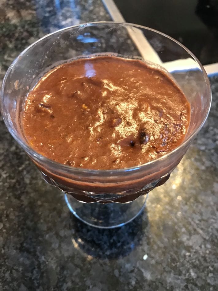 sokoladinis-pudingas-su-persimonais