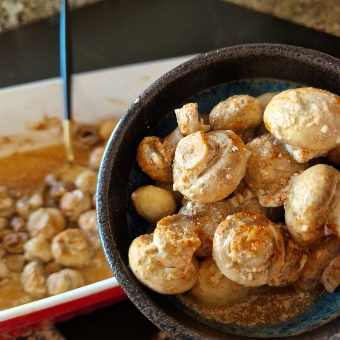 kepti-pievagrybiai-su-prieskoniais