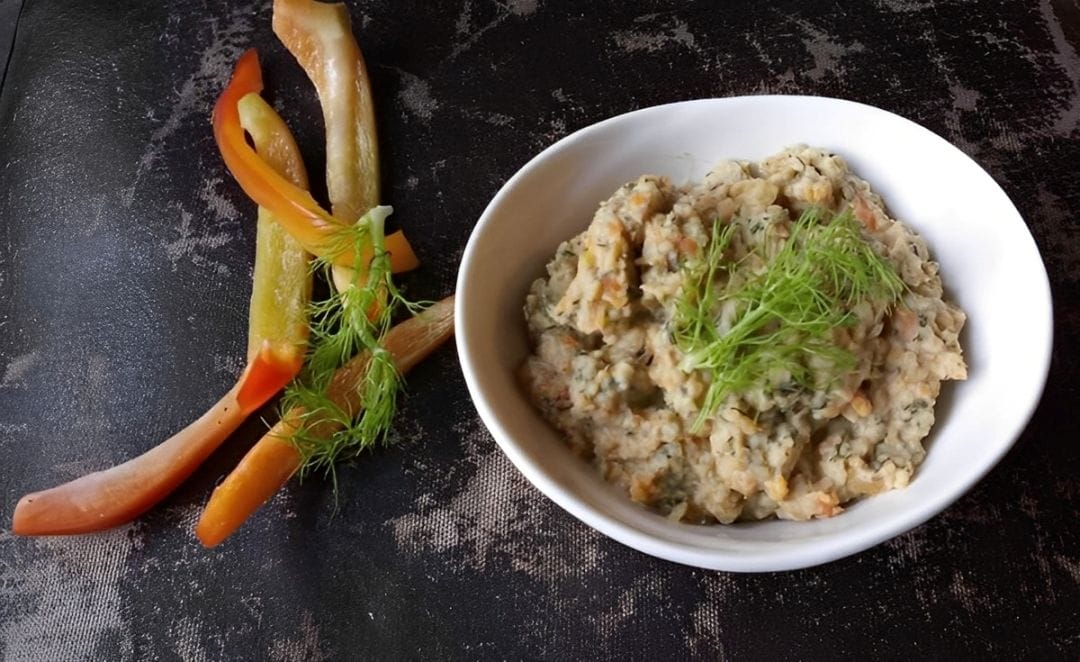 zuvies-pastetas-su-morkomis-ir-krapais