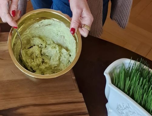 Avokado ir graikiško jogurto padažas