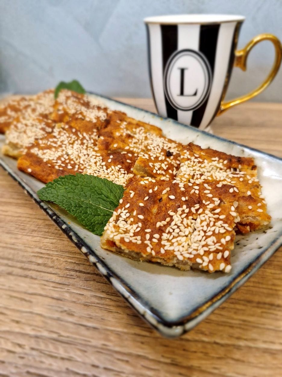 migdolu-miltu-sausainiai-su-dziovintais-abrikosais